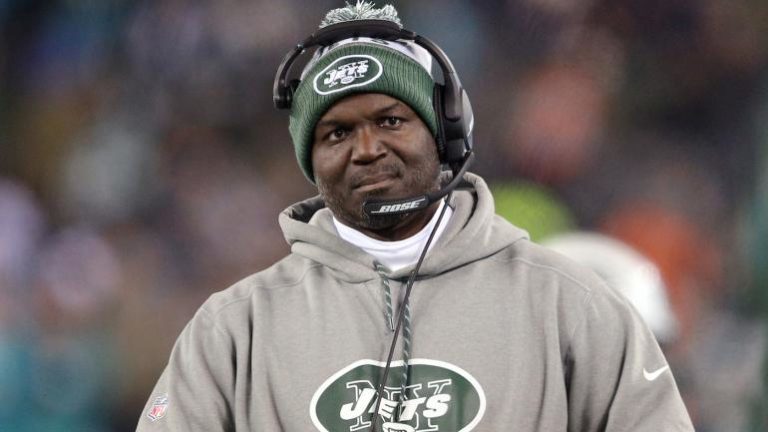 todd-bowles-coaching-jets-sunday-patriots-hospital-1-768x432