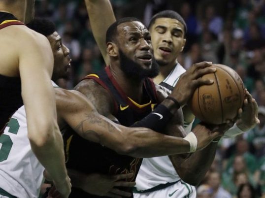 Celtics-Beat-Cavs-96-83-in-Game-5-Lead-East-Finals-3-2-696x521