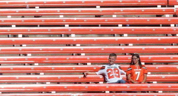 cleveland-browns-vs-cincinnati-bengals-october-1-2017-18945ba447f924ac_png