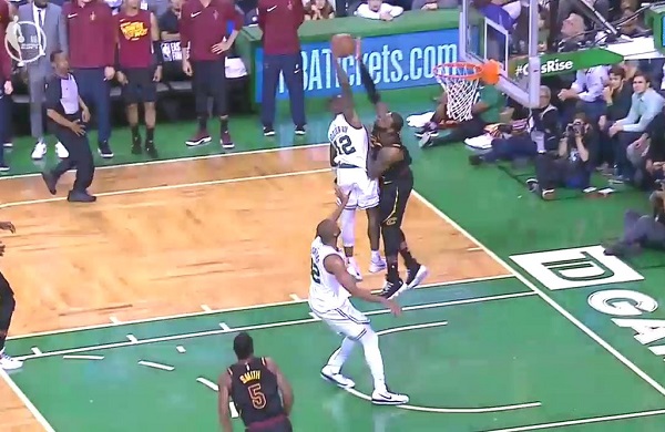lebron-james-terry-rozier-block